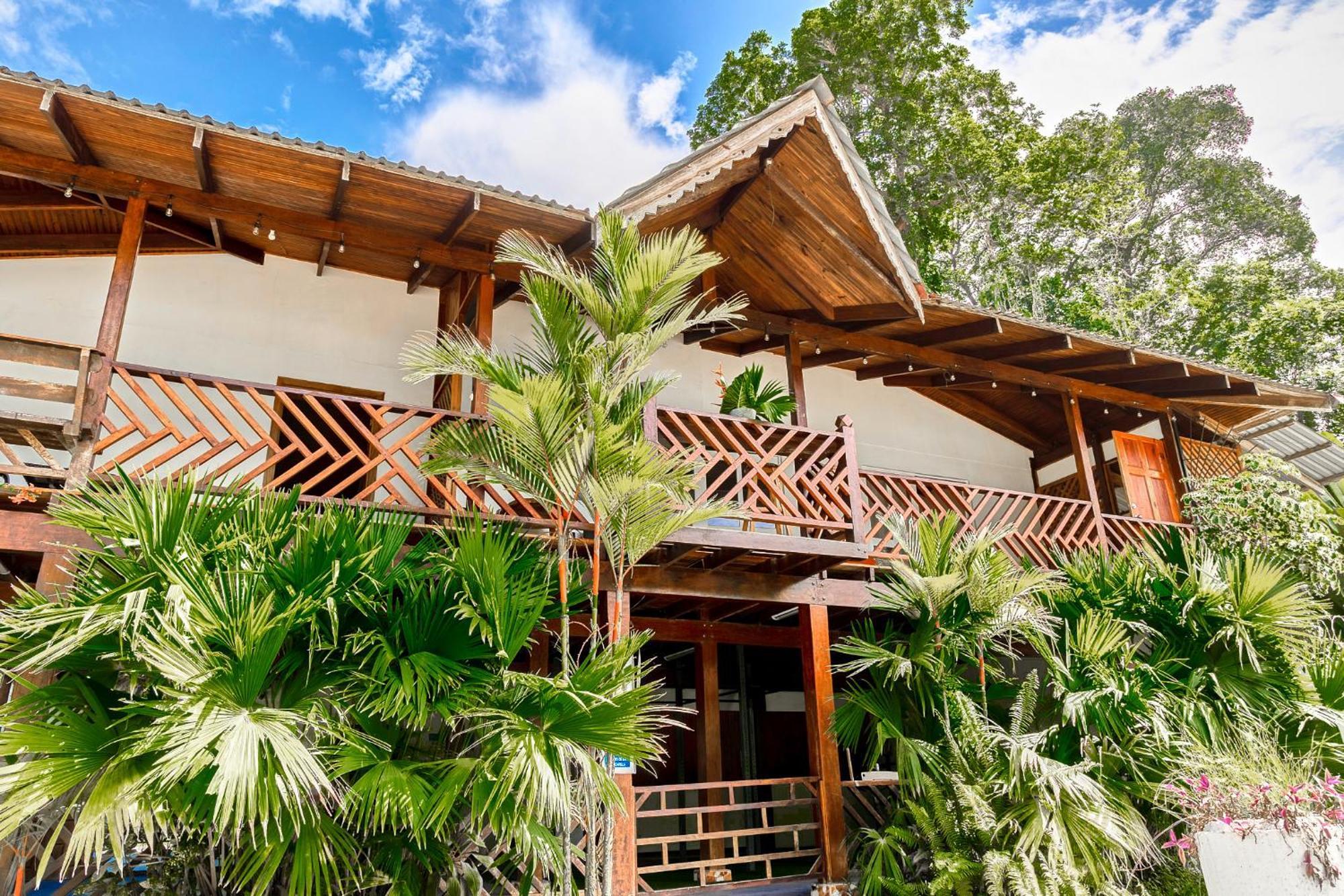 Apartamento Elena Brown Puerto Viejo de Talamanca Exterior foto